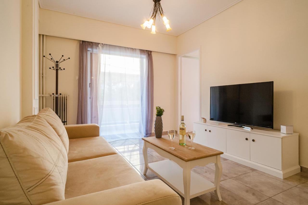 Galaxy Home Charming Apartment In Alimos Atenas Exterior foto